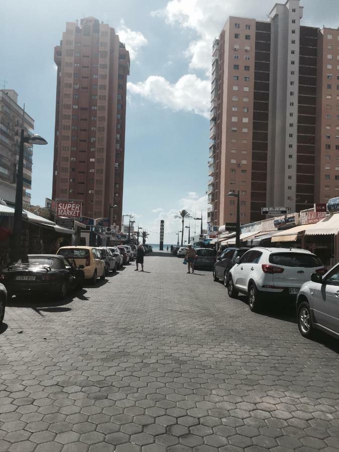ベニドルムGestion Inmobiliaria Carmona Rentアパートメント エクステリア 写真